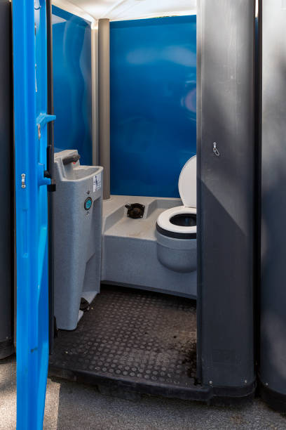 Portable Toilet Options We Offer in Mccamey, TX